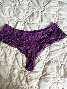 Womens ladies Purple Lace Cheeky Thong Panty